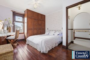 LADYSMITH AVENUE- click for photo gallery